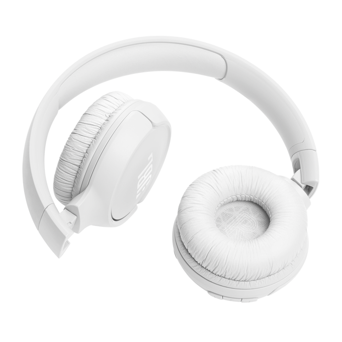 JBL Tune 520BT - Wireless On-Ear Headphones, Up to 57H Battery Life and Speed Charge, Lightweight, Comfortable and Foldable Design, Hands-Free Calls with Voice Aware - White